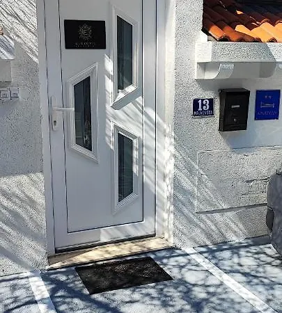 Elezovic Ντουμπρόβνικ